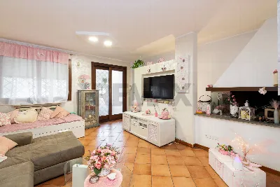 Appartamento in vendita a Roma, Acilia, ca... - foto 2