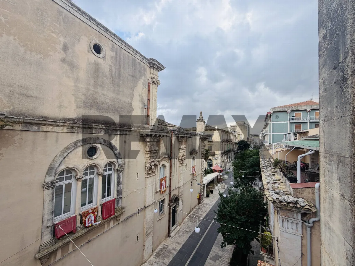 Appartamento in vendita a Ragusa, Ibla, Centro, San Luigi, Archimede - foto 5