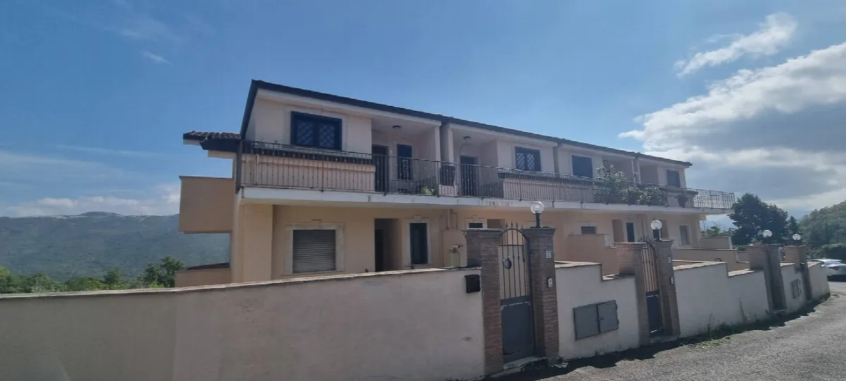 Appartamento in vendita ad Anticoli Corrado - foto 4